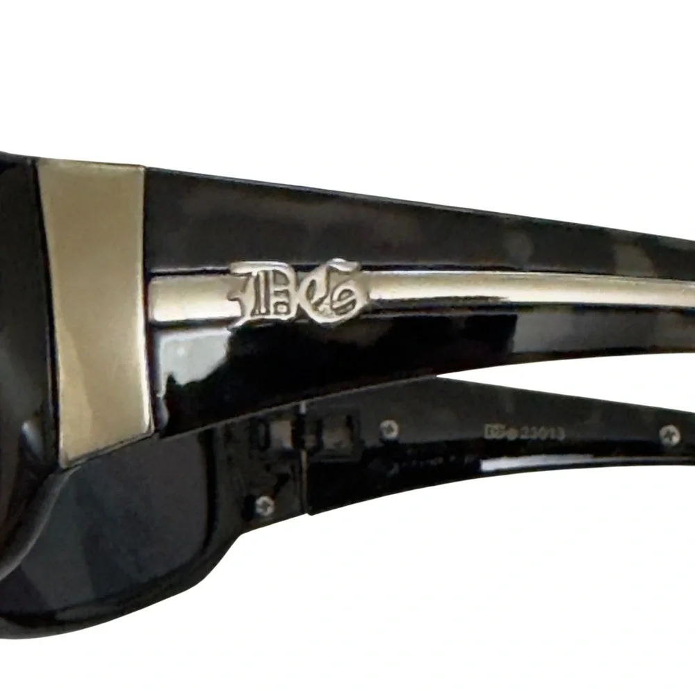 Vintage Y2K DG Black Wraparound Shield Sunglasses Gothic Logo 2000s It Girl